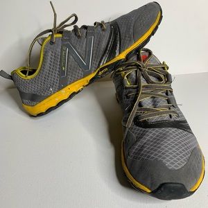 NEW BALANCE Men’s Minimus Trail Running Shoes 10